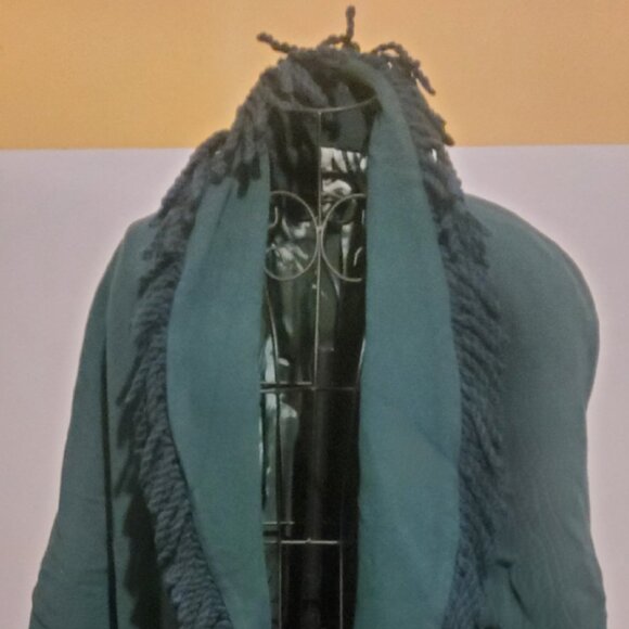 VINTAGE  PETITE  COAT FRINGED   PART CASHMERE  size  XSMALL - Picture 1 of 7